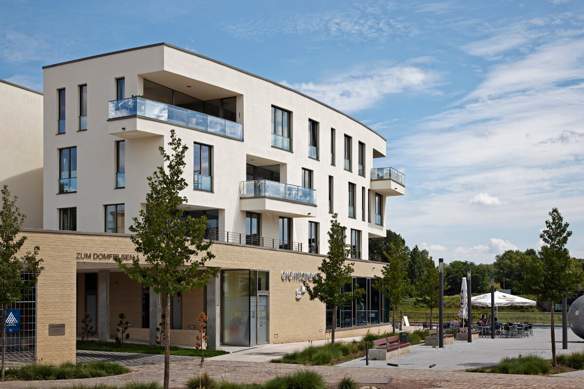 Wohn- und Geschäftshaus | Architekturbüro arc | Zwischen Stadtparkinsel und Dom mit Blick auf Elbpromenade